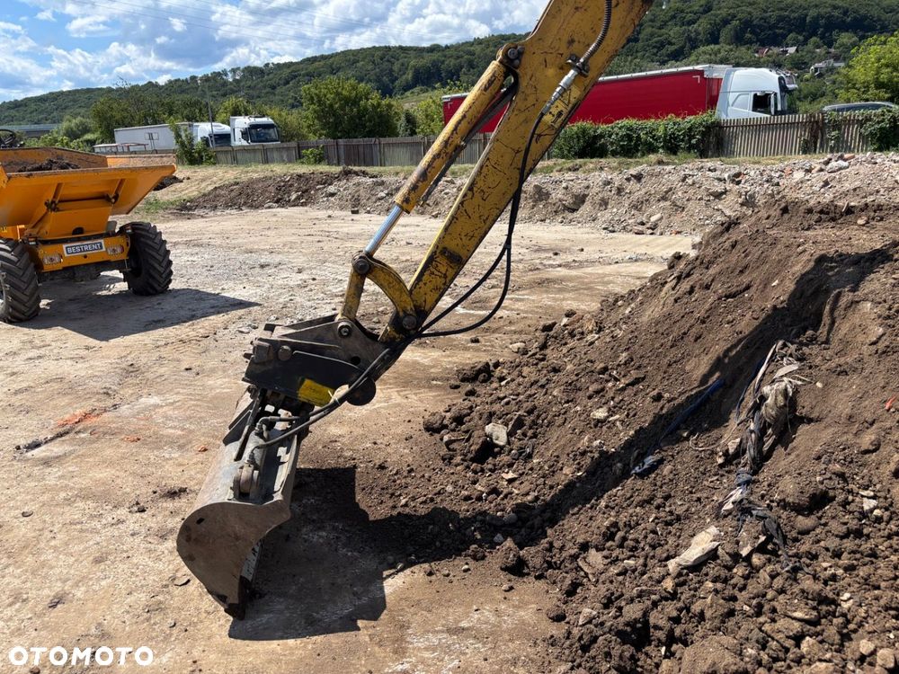 Komatsu Pc 35 Mr - 16