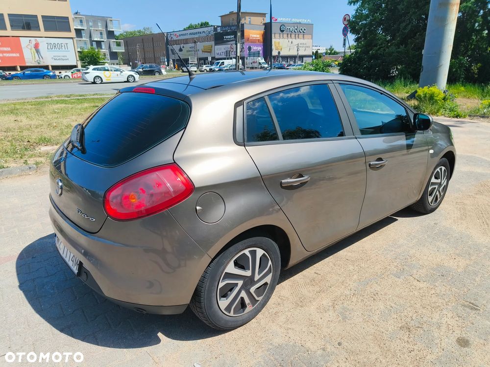Fiat Bravo 1.4 16V Dynamic - 5