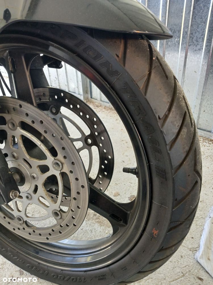 Suzuki V-STROM - 7