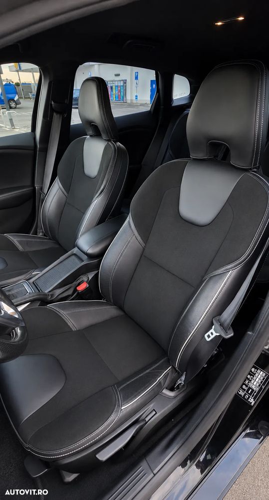 Volvo V40 D3 Geartronic RDesign - 7