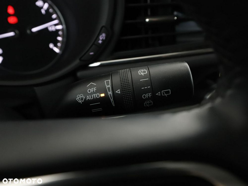 Mazda CX-30 e-SKYACTIV-G 2.0 M HYBRID 150 HOMURA - 35
