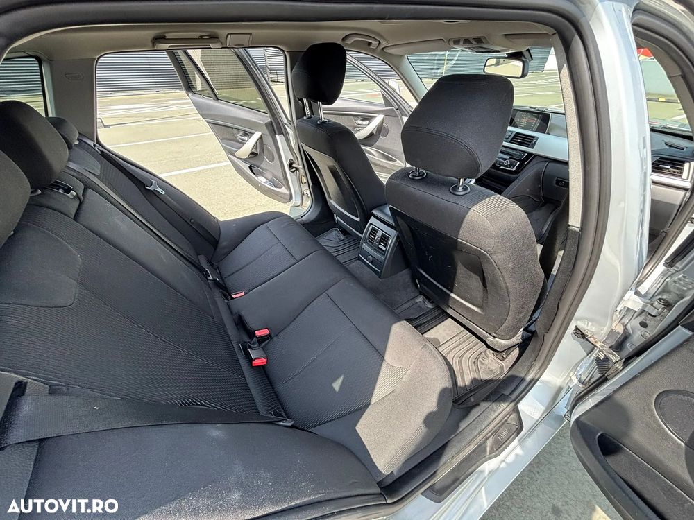BMW Seria 3 318d Aut. - 18