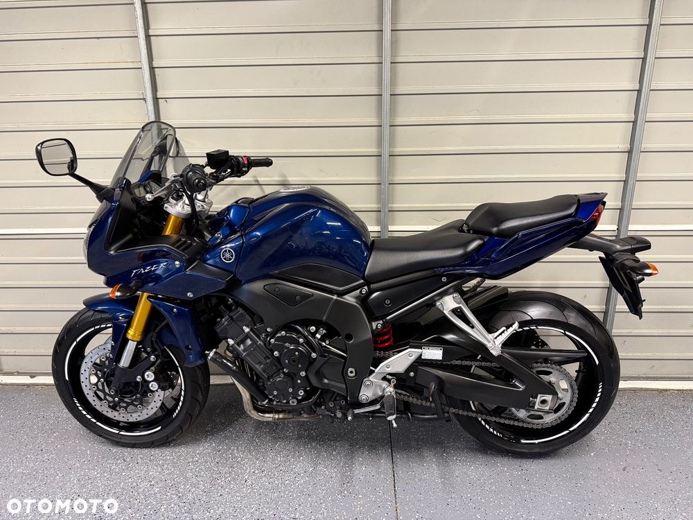 Yamaha FZ - 12