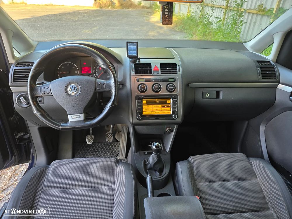 VW Touran - 9