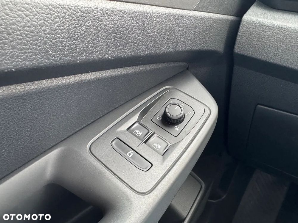 Volkswagen Caddy Maxi 2.0 TDI DSG - 26