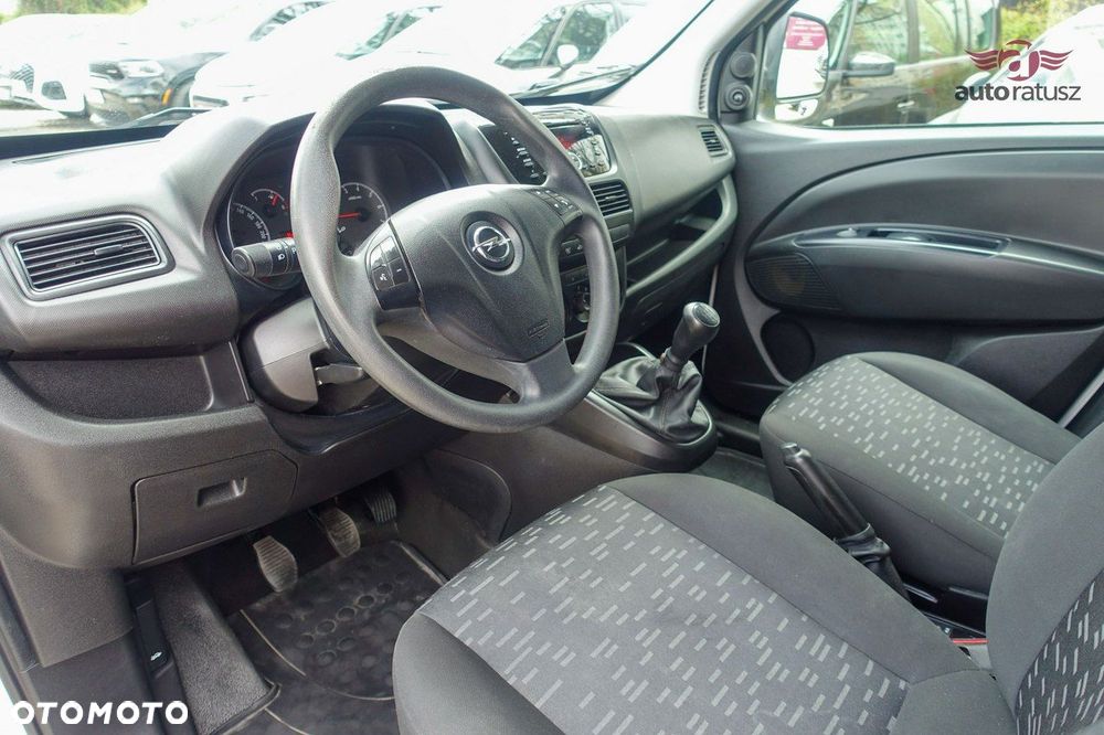 Opel Combo - 15