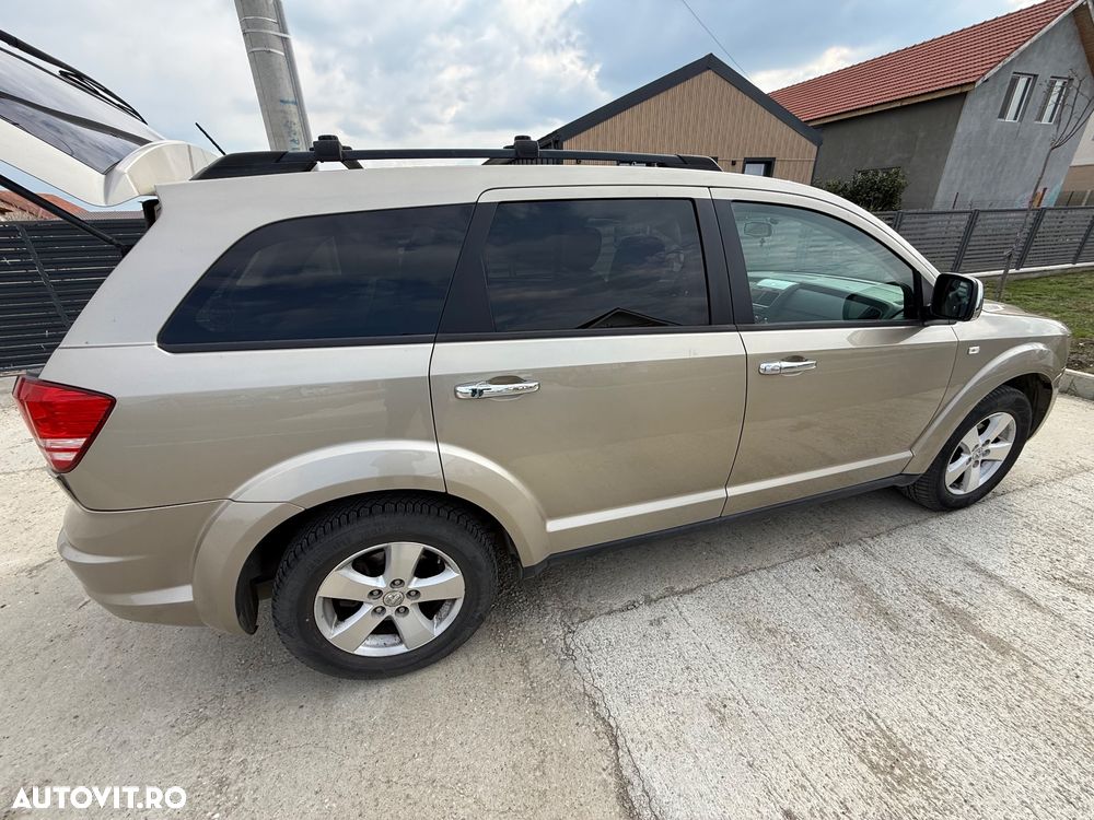 Dodge Journey 2.0L CRD SXT DSG Aut - 3