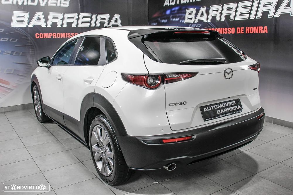 Mazda CX-30 1.8 Sky-D Evolve i-Active - 31