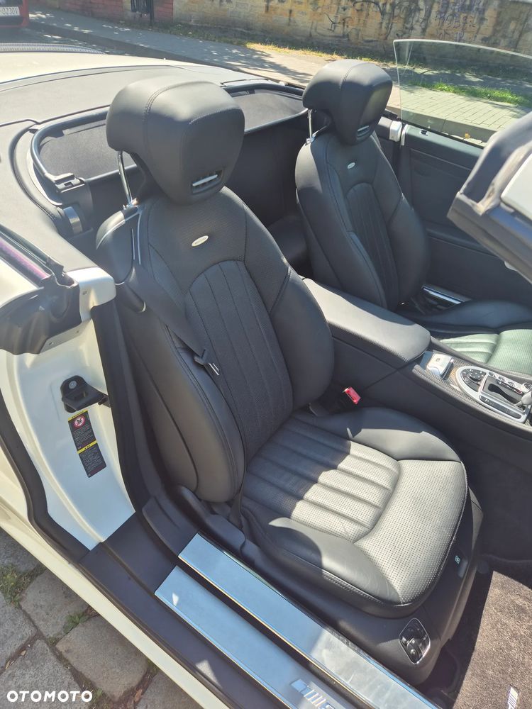 Mercedes-Benz SL 63 AMG - 9