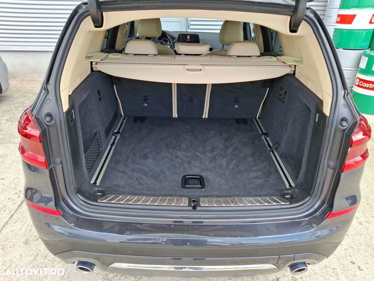 BMW X3 xDrive20d AT Luxury Line - 18