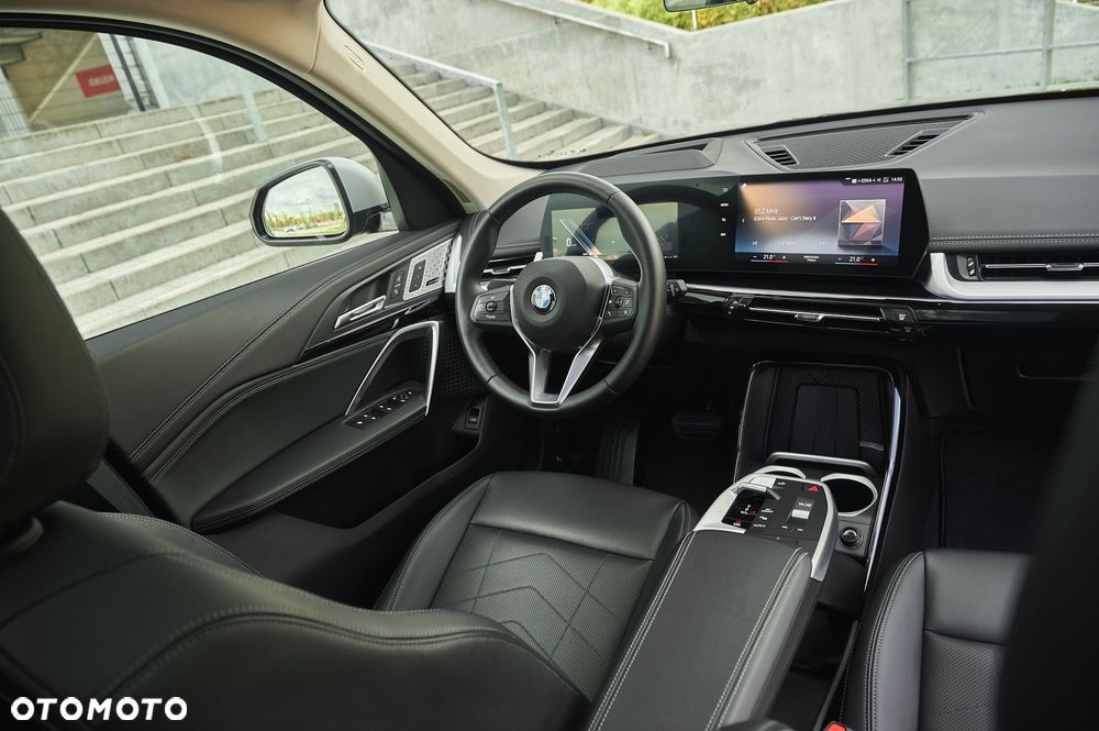 BMW X1 sDrive18d - 33