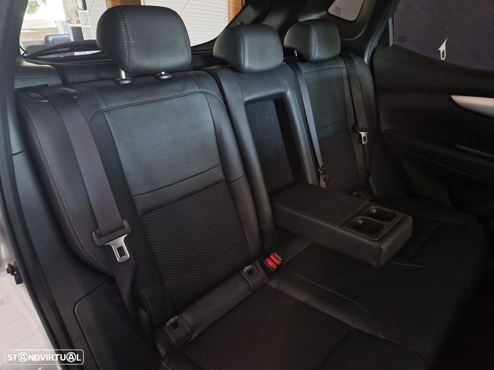 Nissan Qashqai 1.3 DIG-T Tekna - 15