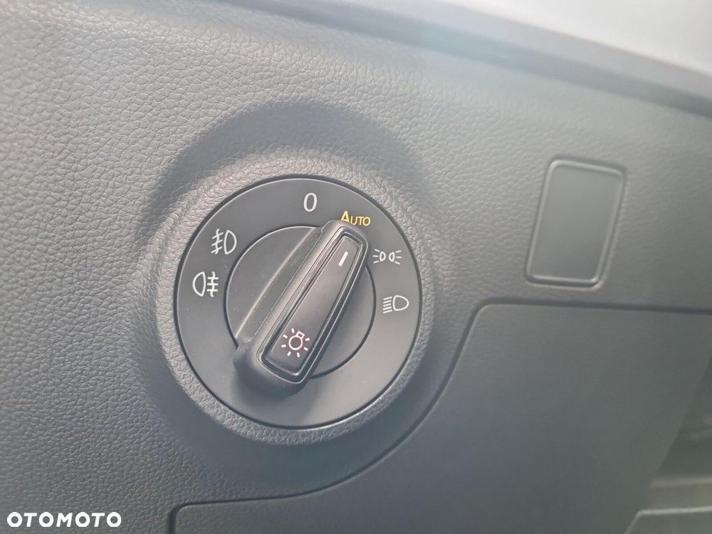 Seat Arona - 12