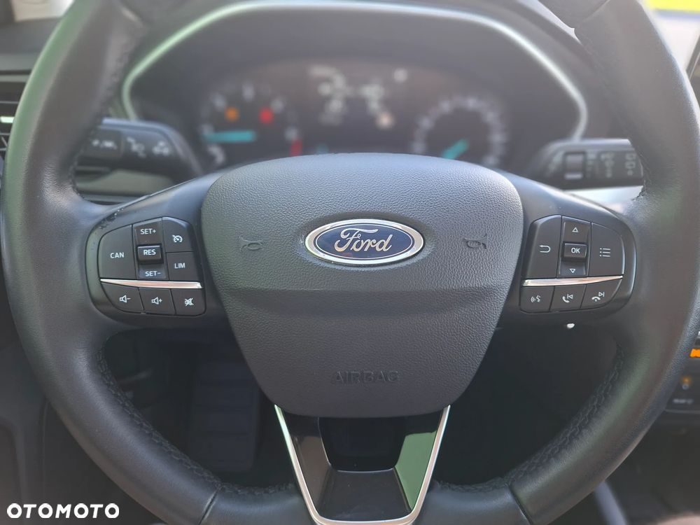 Ford Focus - 24
