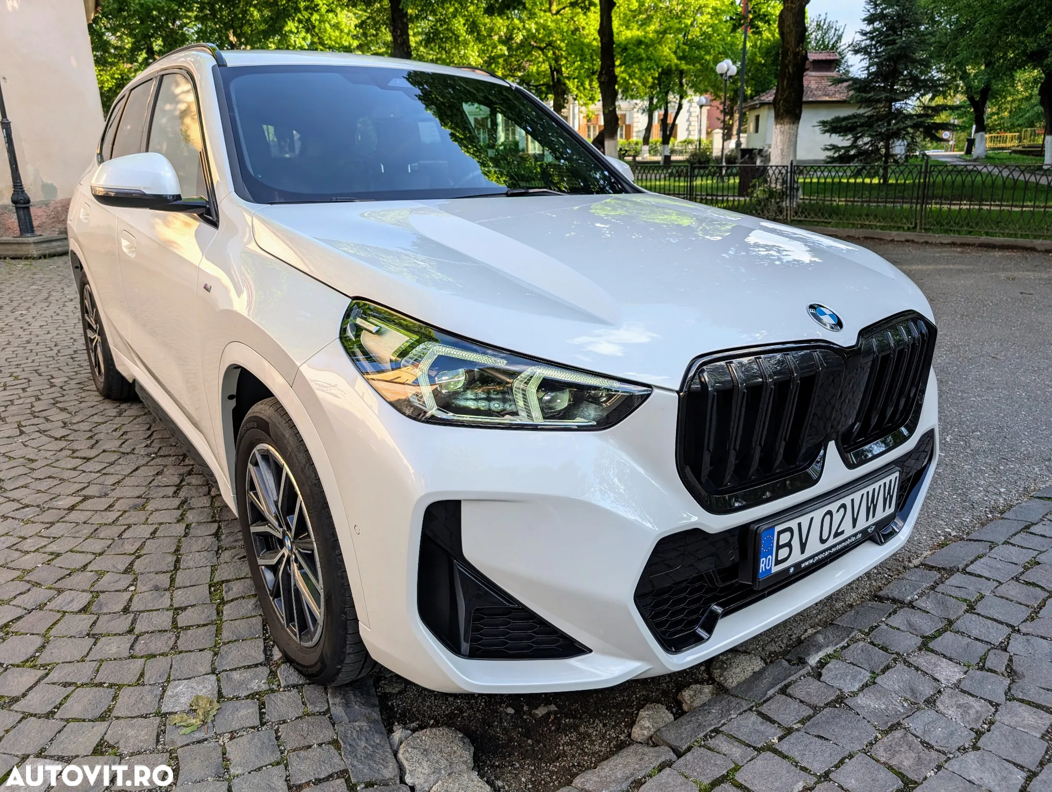 BMW X1 sDrive18i AT - 3