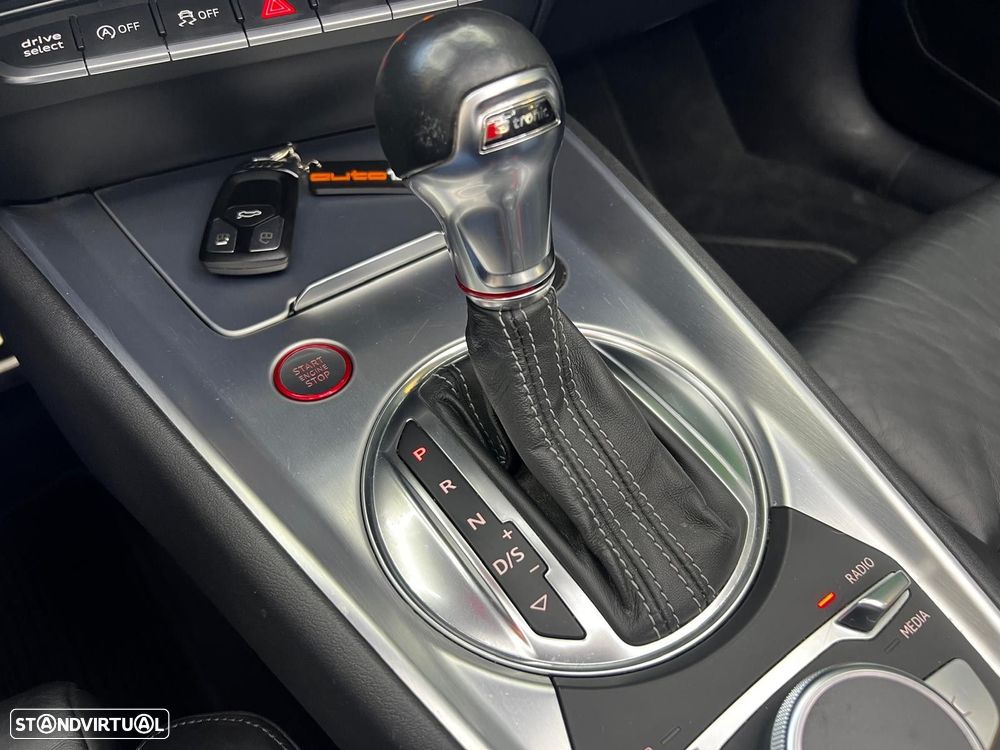 Audi TTS Roadster 2.0 TFSi quattro S Tronic - 20