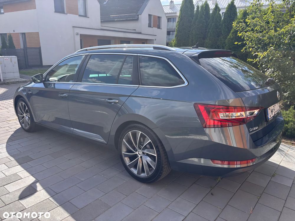 Skoda Superb 2.0 TDI L&K DSG - 6