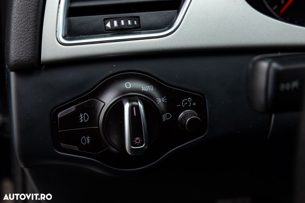 Audi A4 Avant 2.0 TDI DPF S line Sportpaket (plus) - 19