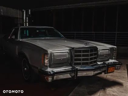 Ford Thunderbird - 1