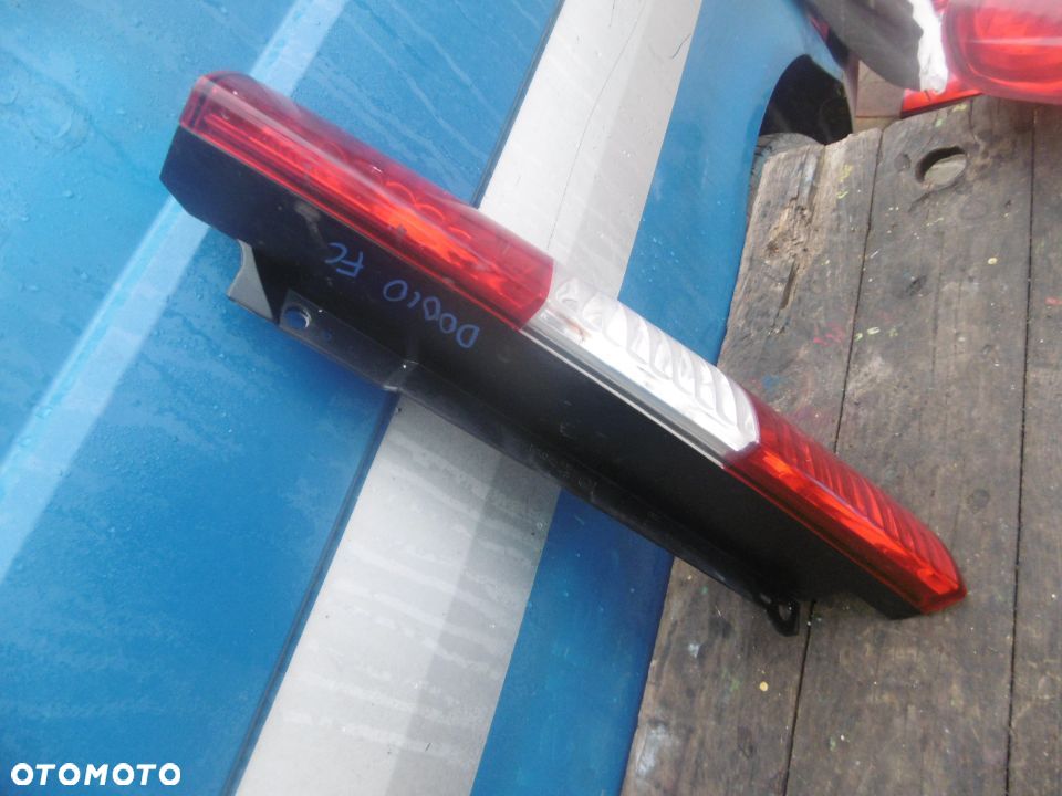 lampa FIAT Doblo I lift AL Europa - 2