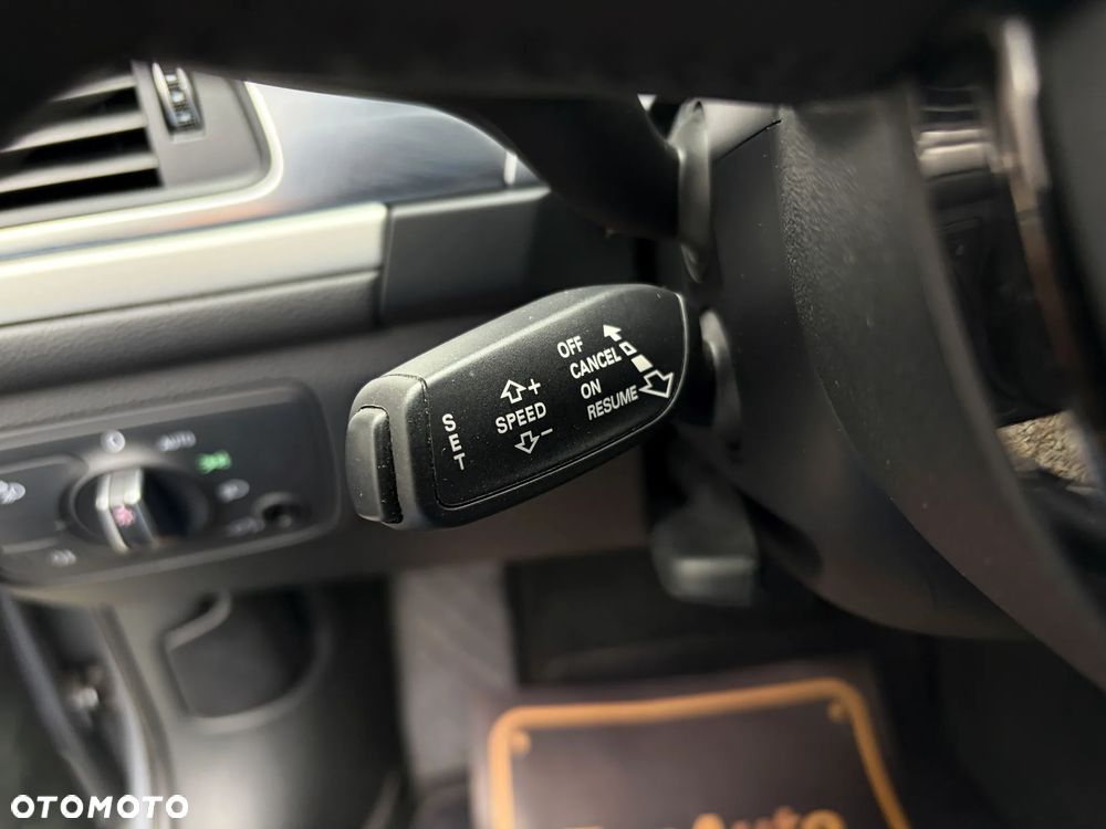 Audi A6 Avant 2.0 TDI Ultra S tronic - 23