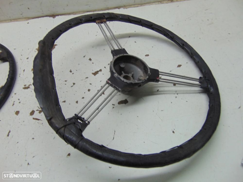 Volantes antigos MGA/Land Rover - 14