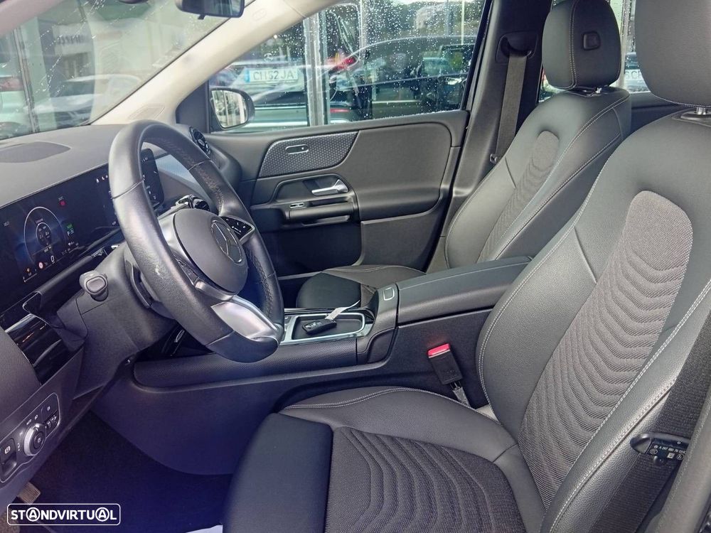 Mercedes-Benz B 250 e - 4