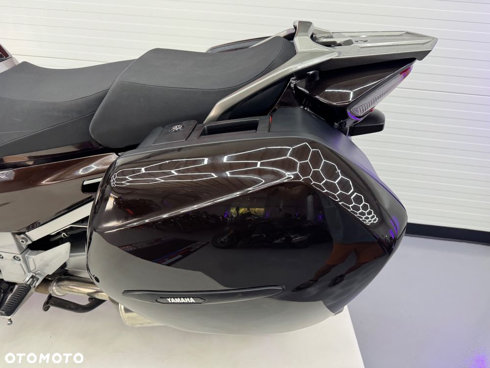 Yamaha FJR - 30