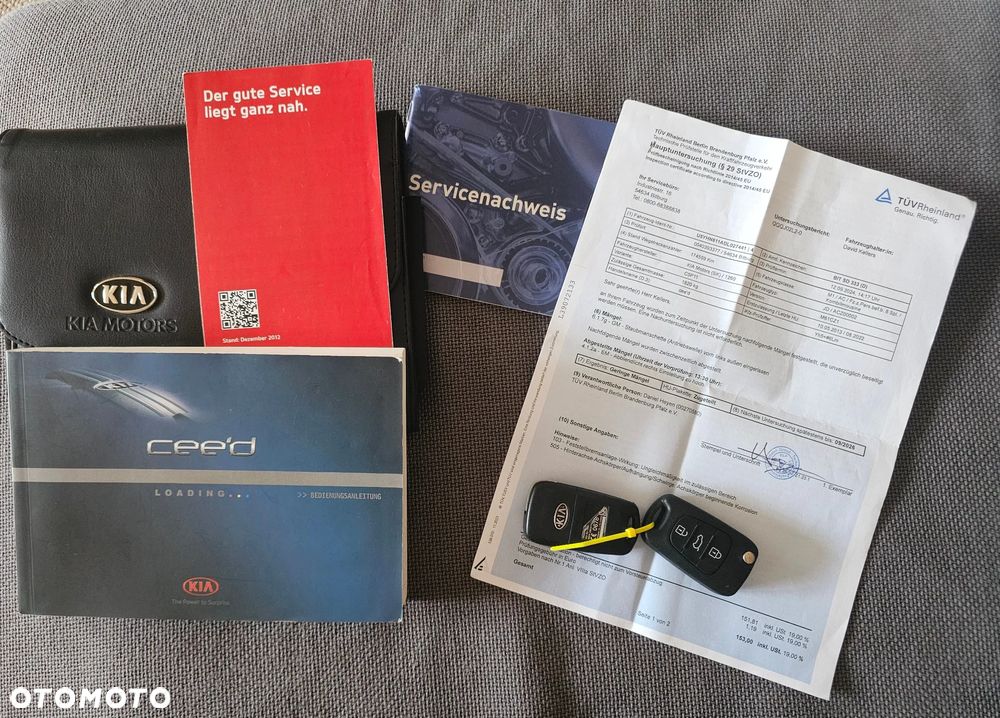Kia Ceed 1.4 CVVT ISG Dream Team Edition - 34