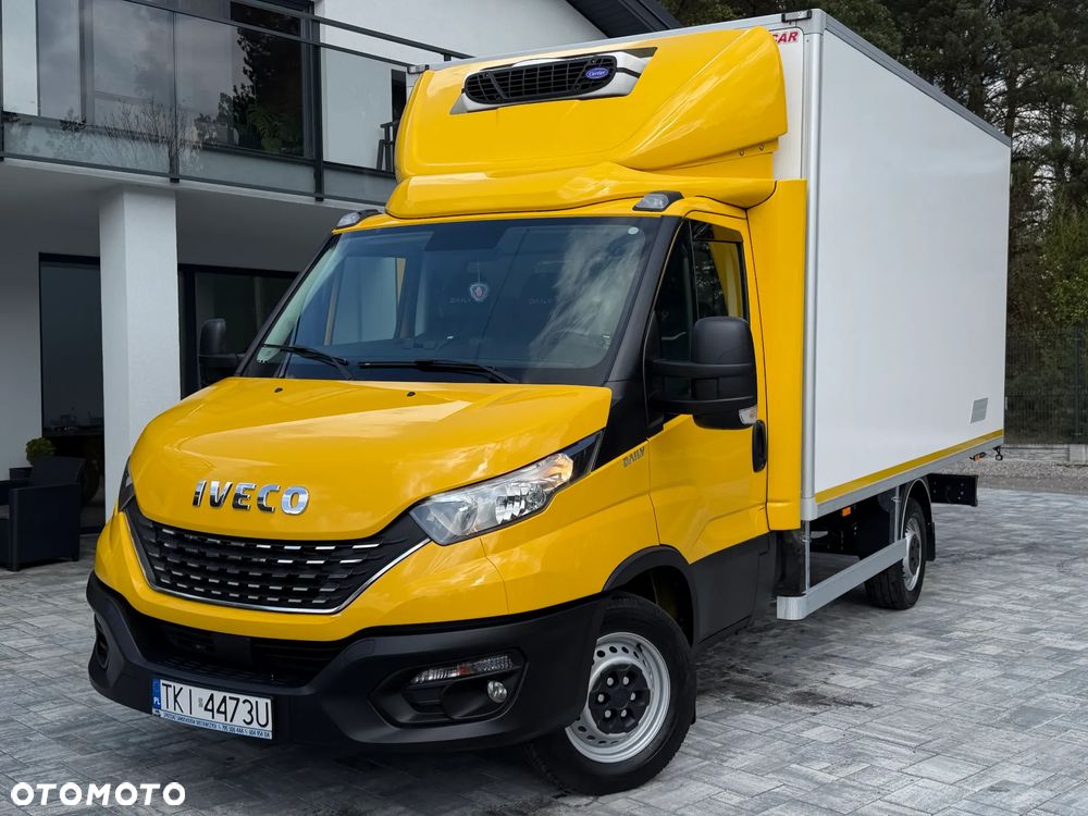 Iveco 35S16 3.0l Chłodnia 8 Palet / Agregat Carrier Viento / Izoterma RomCar / Unikatowy stan / Nowe opony / Serwisowany w aso / FV23% - 1