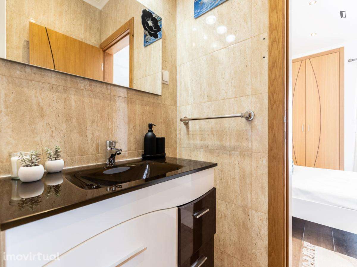 Apartamento com 3 quartos - localizado em Tavira - Grande imagem: 5/25