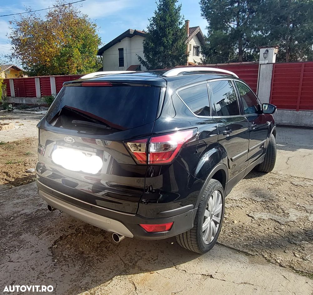 Ford Kuga 2.0 TDCi 4WD Powershift Titanium - 3