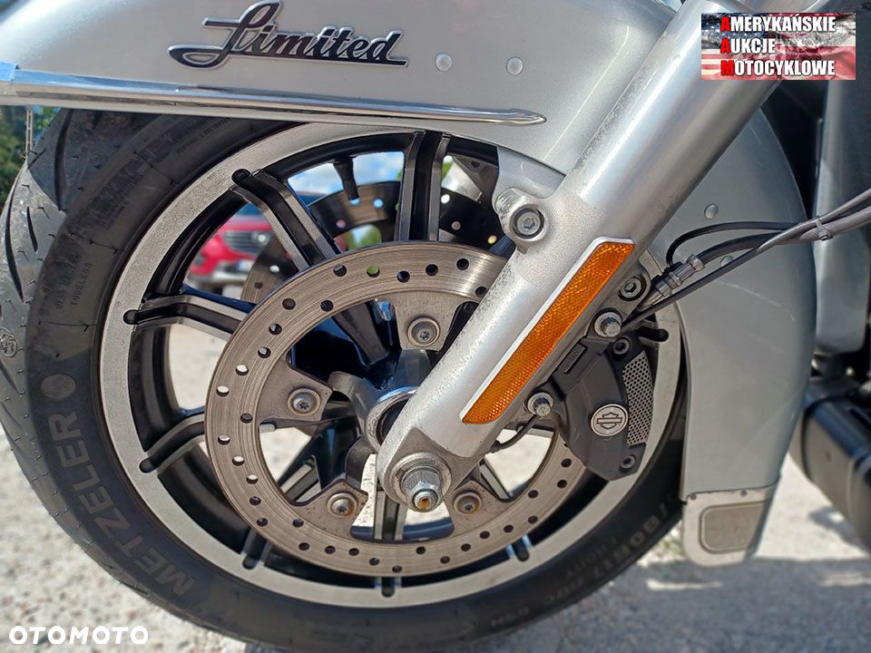 Harley-Davidson Touring Electra Glide - 28