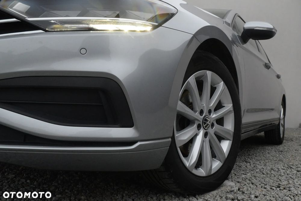 Volkswagen Passat 1.5 TSI EVO Elegance DSG - 15