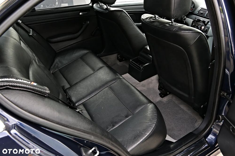 BMW Seria 3 320i - 38