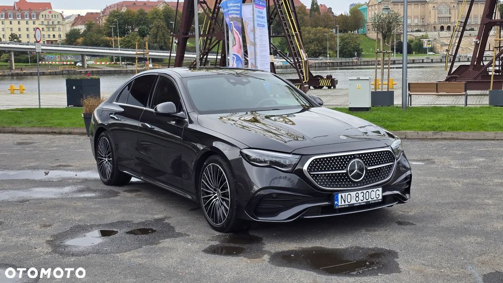Mercedes-Benz Klasa E 220 d 4-Matic AMG - 17