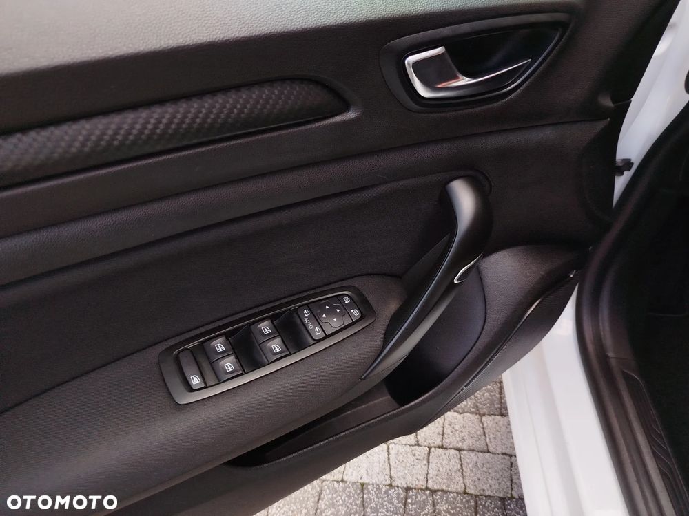 Renault Megane ENERGY TCe 130 INTENS - 20