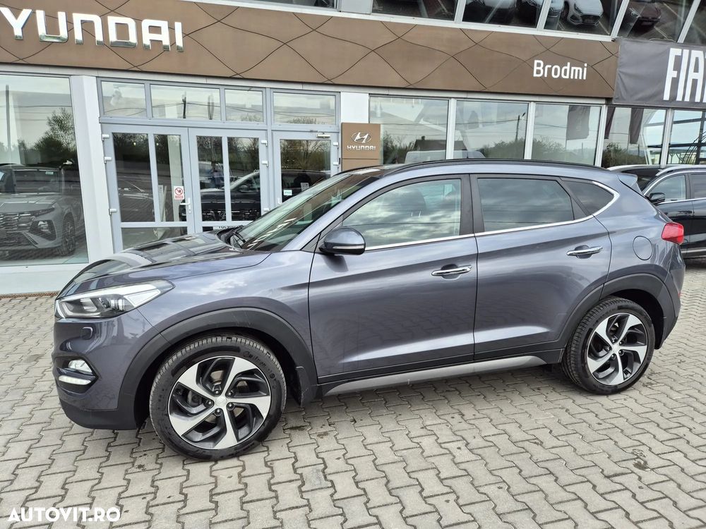 Hyundai Tucson 2.0 CRDI 4WD 6MT Luxury Pack+ - 3