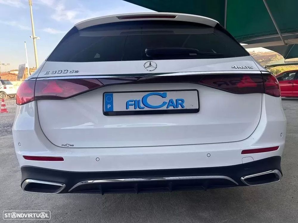 Mercedes-Benz E 300 de - 17