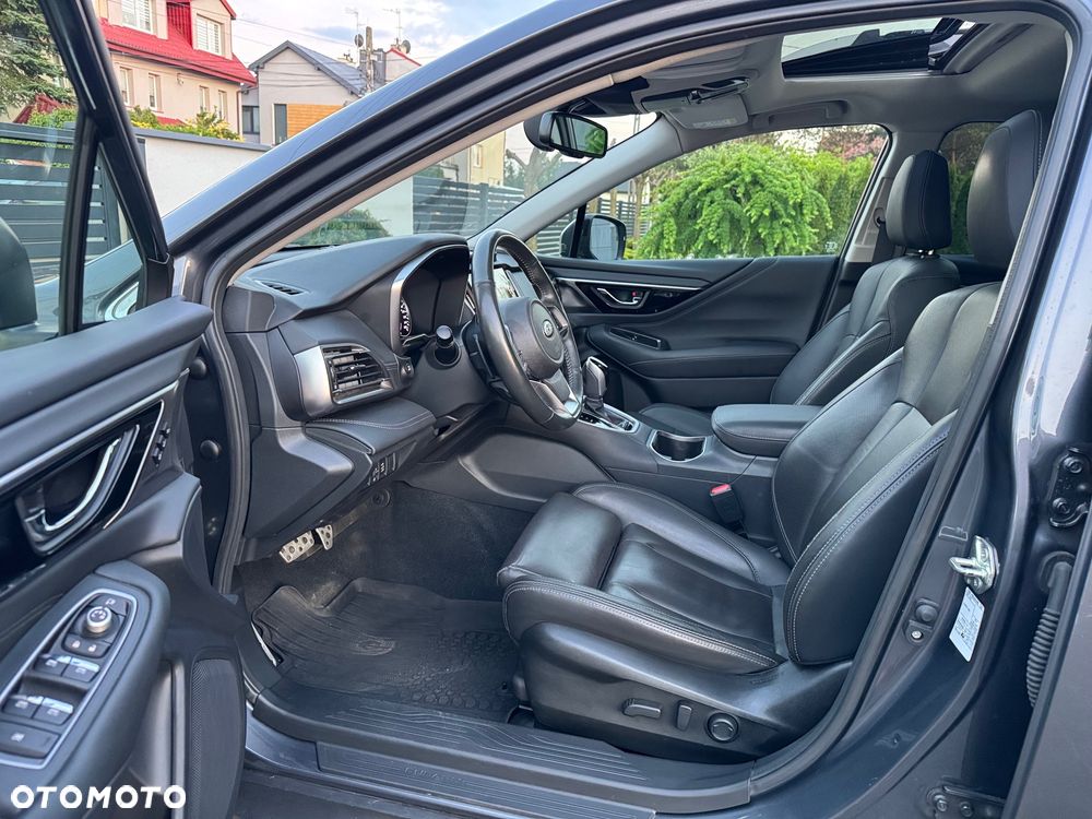 Subaru Outback 2.5i Lineartronic Edition Platinum Cross - 17