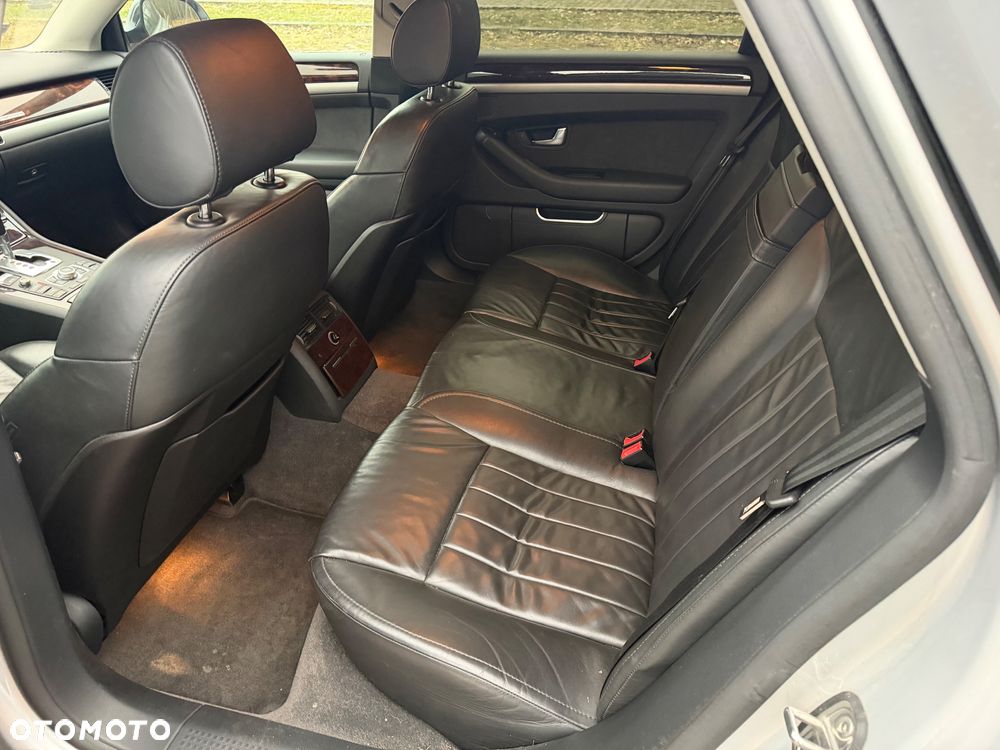 Audi A8 - 13