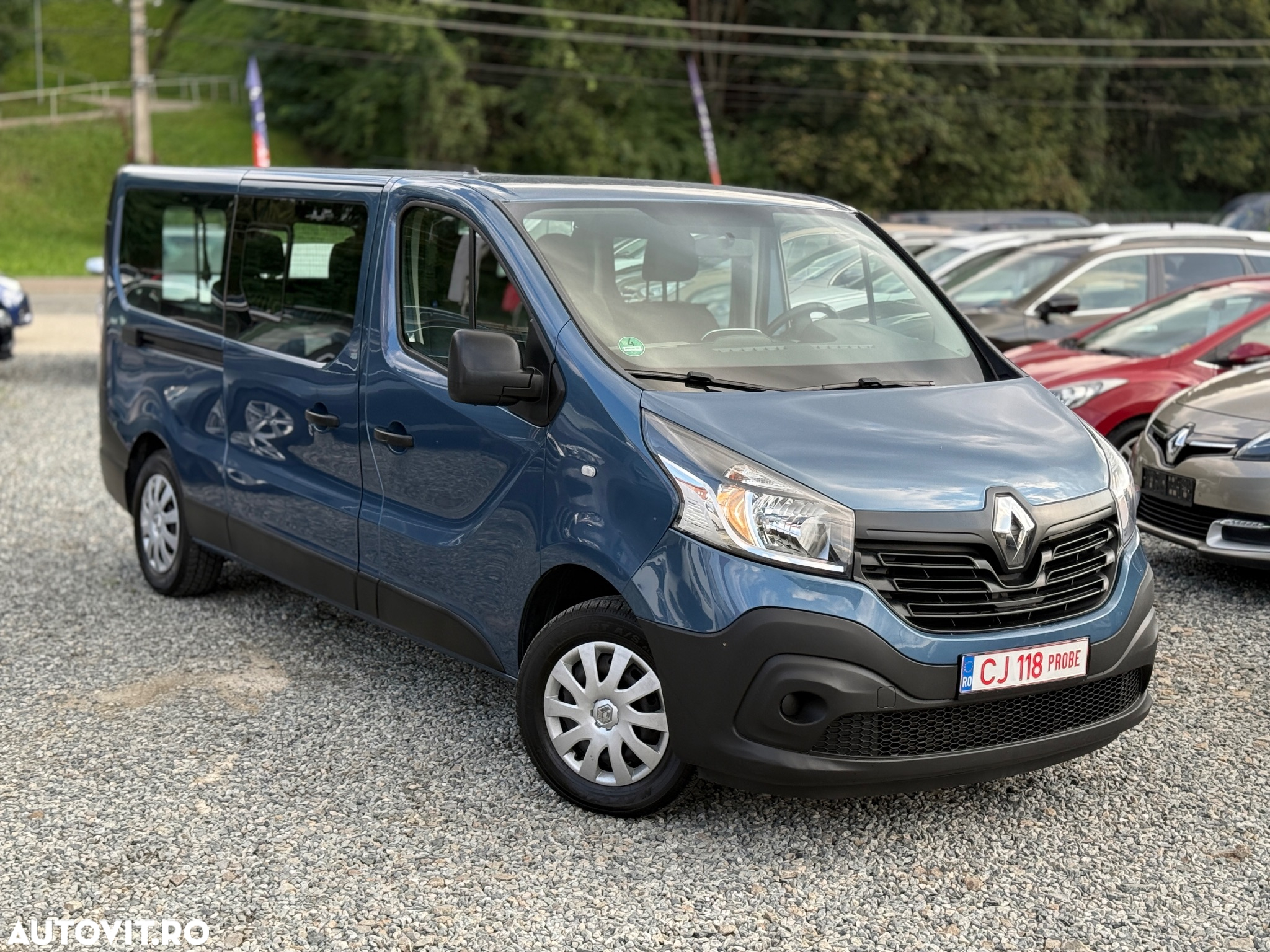 Renault Trafic - 18