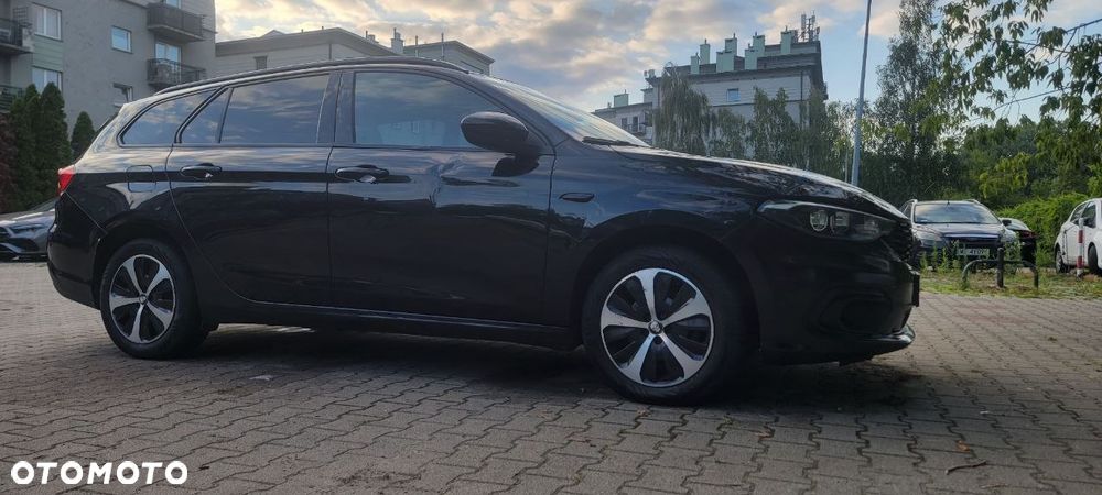Fiat Tipo 1.6 MultiJet DCT Lounge - 8