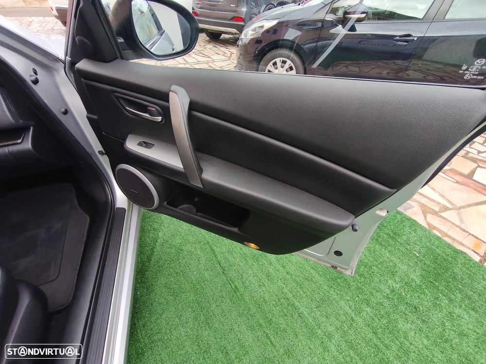 Mazda 6 MZR-CD 2.0 Exclusive Plus - 32