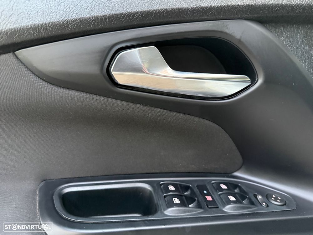 Fiat Tipo Station Wagon 1.6 M-Jet Lounge J17 - 22