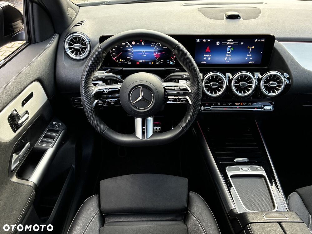 Mercedes-Benz GLA 220 mHEV 4-Matic AMG Line 8G-DCT - 13
