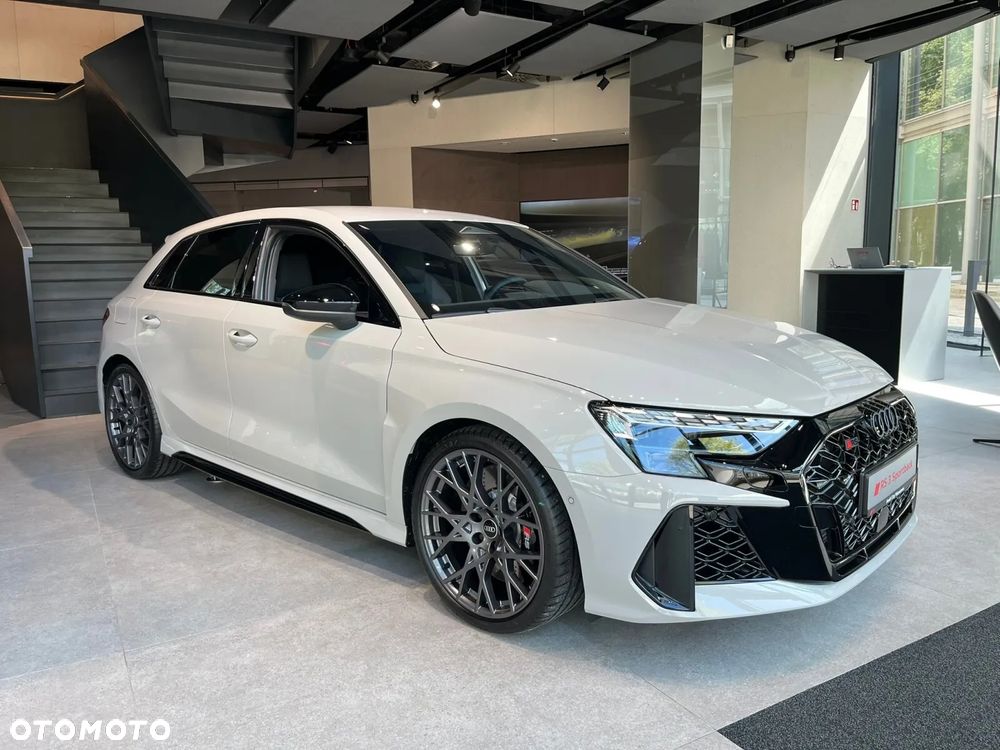 Audi RS3 Sportback - 5