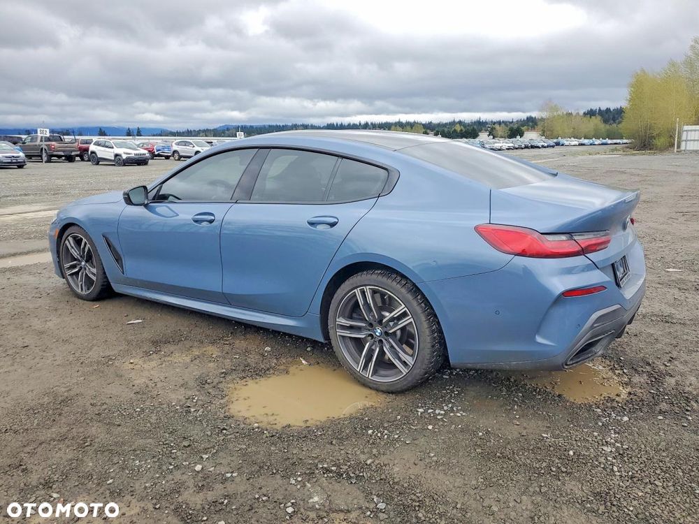 BMW Seria 8 - 4