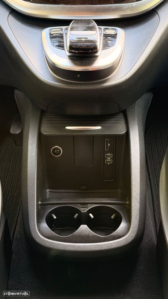 Mercedes-Benz V 220 d Longo Avantgarde Aut. - 23