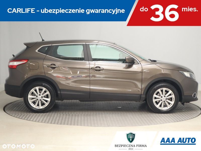 Nissan Qashqai - 8